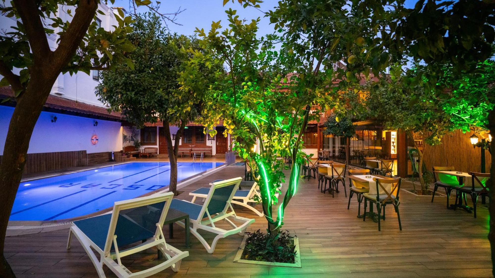 Otel Oscar Garden *